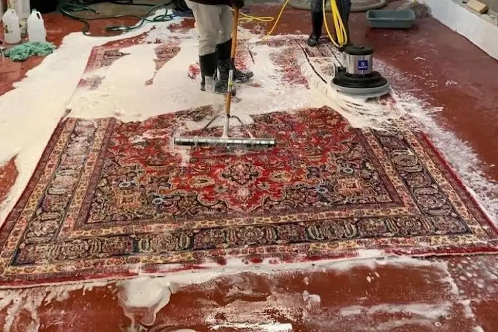 شستشوی فرش دستباف در قالیشویی کردان
